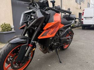 KTM 990 DUKE