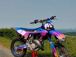 125 YZ