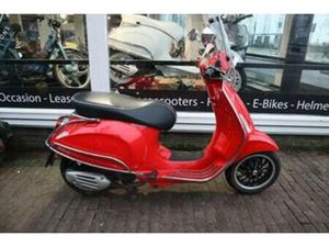 VESPA SPRINT 50 45KM ROOD 2023 FLH15L — SCOOTERS | VESPA — MARKTPLAATS