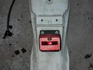 APRILLIA AMICO ACHTERSPATBORD NETJES — SCOOTERS | APRILIA — MARKTPLAATS