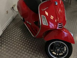 VESPA GTS SUPER 125 ABS ASR LED KEYLESS GO