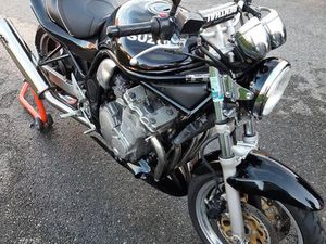 VENDS 600 BANDITS 1996