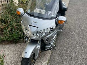 GOLDWING 1800