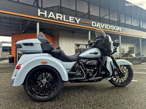 HARLEY DAVIDSON TRIKE TRI GLIDE 1868 ULTRA