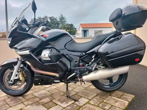 TRÈS BELLE MOTO-GUZZI 1200 NORGE