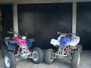 LOT DE DEUX 200 BLASTER ET UN 150 MXU