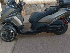 PEUGEOT - METRÓPOLIS 400 SW