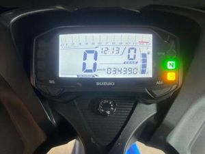 SUZUKI - GSX R 125