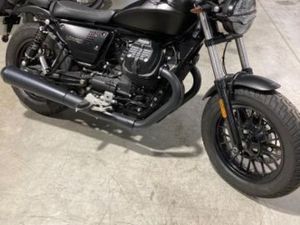 MOTO GUZZI V9 BOBBER 2024 850 CM3 | MOTO CUSTOM | 200 KM | NOIR | 01250 CEYZERIAT