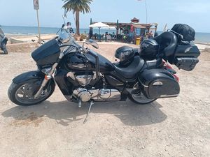 SUZUKI INTRUDER M