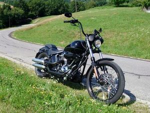 HARLEY-DAVIDSON SOFTAIL BLACKLINE FXS 103