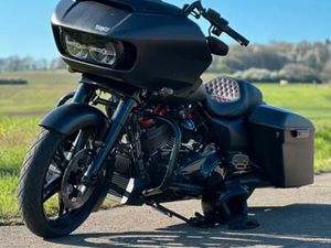 HARLEY DAVIDSON FLTRX