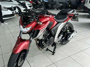 YAMAHA FAZER 250 FZ25