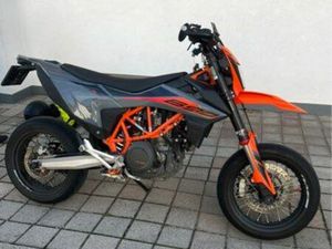 KTM 690 SMC R