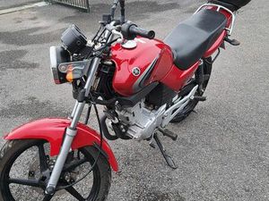 YAMAHA YBR