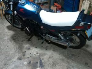 MOTO HONDA VT500E