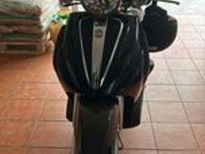 SCOOTER PIAGGIO BEVERLY 250 CRUISER