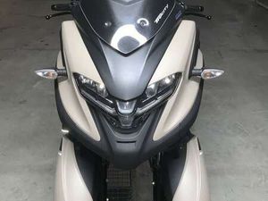YAMAHA TRICITY BEIGE