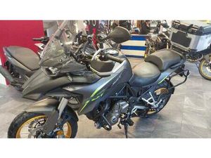 VENDO QJ MOTOR SRT 700 X (2024 - 25) USATA A GENOVA (CODICE 9927817) - MOTO.IT