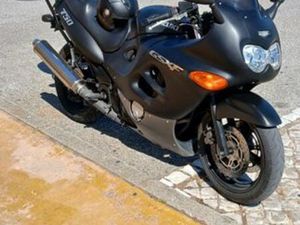 SUSUKI GSX 750 F PORTIMÃO