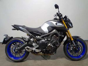 YAMAHA MT-09 SP BLAUW