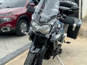 TRIUMPH TIGER 800 XR