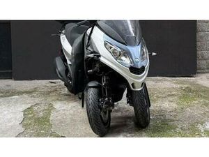 VENDO PIAGGIO MP3 300 HPE (2019 - 20) USATA A MILANO (CODICE 9927806) - MOTO.IT