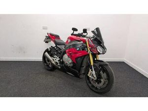 BMW S1000R SPORT ** 12 MONTHS MOT - CRUISE CONTROL - ABS **
