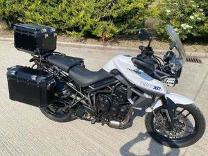 2016 16 TRIUMPH TIGER 800 XRT WHITE ENDURO FULL ADVENTURE LUGGAGE TOURER