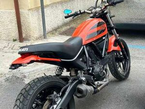 DUCATI SCRAMBLER NERO
