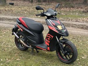 APRILIA SR 50 MOTARD OSTRZESZÓW