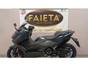 VENDO YAMAHA T-MAX 560 (2022 - 24) USATA A ROMA (CODICE 9928187) - MOTO.IT