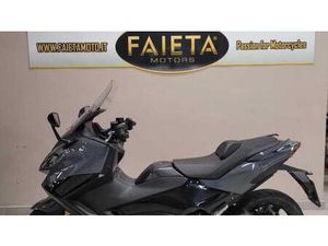 VENDO YAMAHA T-MAX 560 TECH MAX (2022 - 24) USATA A ROMA (CODICE 9928230) - MOTO.IT