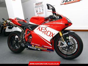 2007 '07 DUCATI 1098S. ONLY 6,018 MILES. AKRAPOVIC. STUNNING BIKE £10,495