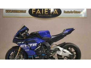 VENDO YAMAHA YZF R1M (2020 - 25) USATA A PESCARA (CODICE 9737936) - MOTO.IT
