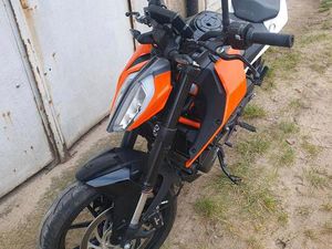 KTM 390 DUKE