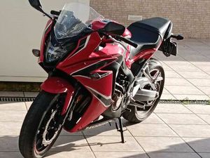 HONDA CBR 650F DE ORIGEM BACELO E SENHORA DA SAÚDE