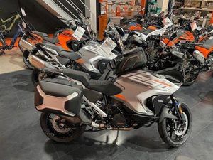 KTM 1290 SUPER ADVENTURE S MY24 TZ. INKL. ZUBEHÖR
