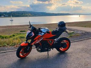 KTM 1290 SUPERDUKE R EVO