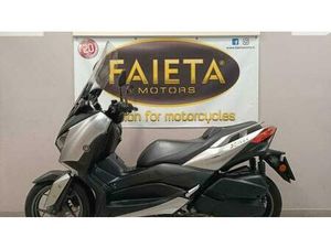 VENDO YAMAHA X-MAX 300 ABS (2017 - 20) USATA A ROMA (CODICE 9738166) - MOTO.IT