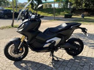 HONDA X-ADV 750 COM GARANTIA SANTO ANTÓNIO DOS OLIVAIS