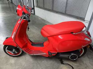 VESPA ELETTRICA 45 KM/H