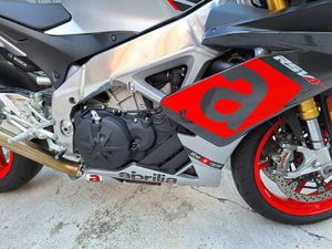 APRILIA RSV4 RR GRIGIO
