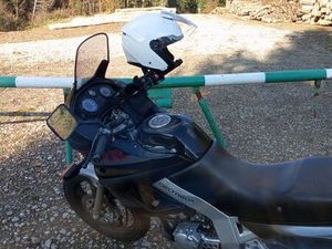 YAMAHA TDR 125 ORYGINALNY LAKIER JARENIÓWKA