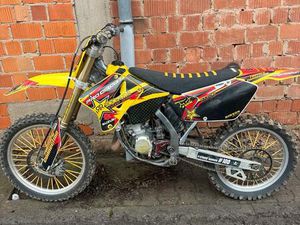 SUZUKI RM 125 2T