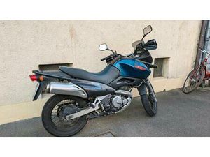 SUZUKI XF 650