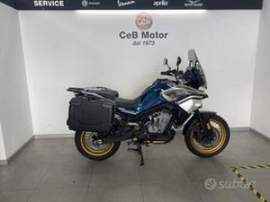 CF MOTO 800 MT TOURING