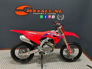 HONDA CRF 450 RR 2024 NÜR 24 BH !! NEUWERTIG !! KEIN CRF 250