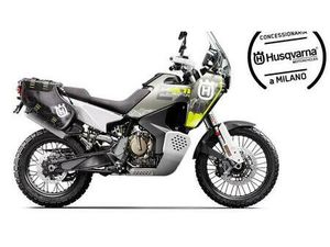 VENDO HUSQVARNA NORDEN 901 EXPEDITION (2025 - 26) NUOVA A MILANO (CODICE 9650855) - MOTO.IT