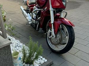 SUZUKI INTRUDER 1800 AUS DEM JAHR 2007